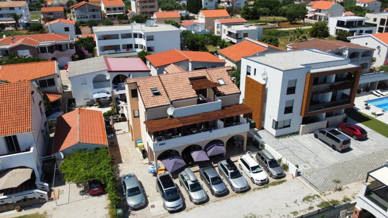 Morska Vila Apartment Vir Exterior photo